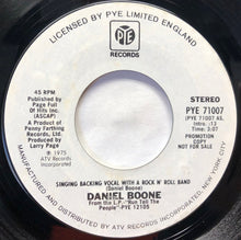 Load image into Gallery viewer, Daniel Boone : Singing Backing Vocal With A Rock'N'Roll Band / Run Tell The People (7", Mono, Promo)