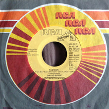 Load image into Gallery viewer, David Bowie : Fashion (7", Single, Mono, Promo)