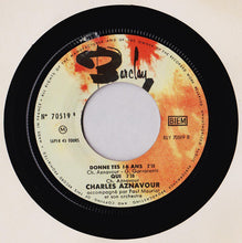 Load image into Gallery viewer, Charles Aznavour : Trop Tard (7", EP)