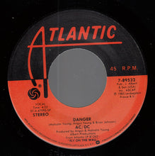 Load image into Gallery viewer, AC/DC : Danger b/w Back In Business (7", SP)