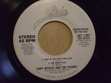 Load image into Gallery viewer, Gary Myrick And The Figures* : She Talks In Stereo (7", EP, Promo)