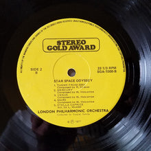 Load image into Gallery viewer, John Williams (4), The London Philharmonic Orchestra* : Star Wars / A Stereo Space Odyssey (LP)