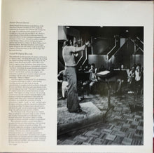 Load image into Gallery viewer, Aaron Copland, Charles Ives / Conductor Dennis Russell Davies Orchestra The Saint Paul Chamber Orchestra : Appalachian Spring Original Instrumentation / Three Places In New England (LP, RE)