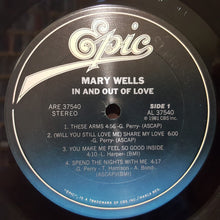 Load image into Gallery viewer, Mary Wells : In And Out Of Love (LP, Album)