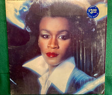 Load image into Gallery viewer, Bobbi Humphrey : Tailor Made (LP, Album, Pit)