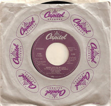 Load image into Gallery viewer, Dr. Hook : When You're In Love With A Beautiful Woman (7", Single, Win)