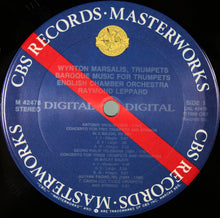 Load image into Gallery viewer, Wynton Marsalis, Vivaldi*, Telemann*, Pachelbel*, M. Haydn*, Biber*, English Chamber Orchestra, Raymond Leppard : Baroque Music For Trumpets (LP, Album)