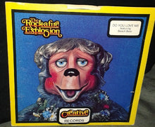 Load image into Gallery viewer, The Rock-afire Explosion : Do You Love Me / Happy Birthday (7")