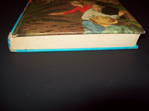 The Hardy Boys - Footprints Under the Window - Hard Cover - 1965 - No ISBN / UPC