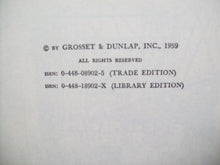 Load image into Gallery viewer, The Hardy Boys - The House on the Cliff - 1959 Vintage Hardback Book