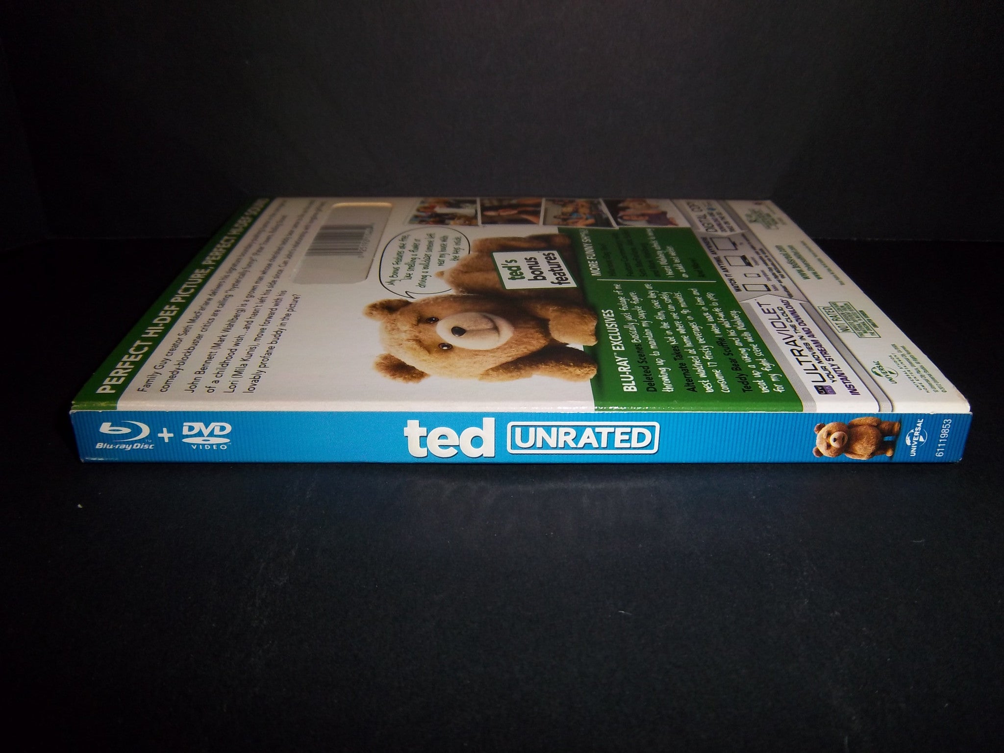 Ted (Unrated 2012 Blu-ray + DVD) Mark Wahlberg, Mila Kunis, Seth