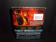 Load image into Gallery viewer, The Hunger Games (3-Disc Deluxe Edition Blu-ray) Jennifer Lawrence