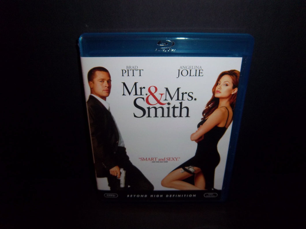 Mr. & Mrs. Smith (2007 Blu-ray) Brad Pitt, Angelina Jolie - Like New!!