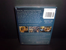 Load image into Gallery viewer, Gone Girl - Incl Amazing Amy Tattle Tales Book (Blu-ray Set)