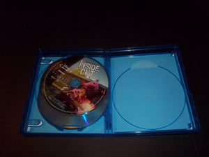 Inside Out Ultimate Collector's Edition (3D Blu-ray/Blu-ray/DVD) w/Lenticular!