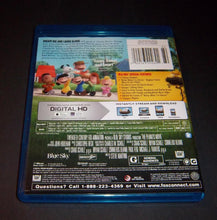 Load image into Gallery viewer, The Peanuts Movie - Collector&#39;s Edition Blu-ray - Noah Schnapp, Bill Melendez