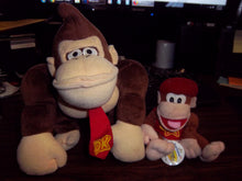 Load image into Gallery viewer, AUTHENTIC 2003 Nintendo Mario Party 5 Donkey Kong Plush Sanei &amp; 1997 Diddy Kong