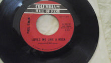 Load image into Gallery viewer, Paul Simon : Kodachrome / Loves Me Like A Rock (7&quot;, RE)