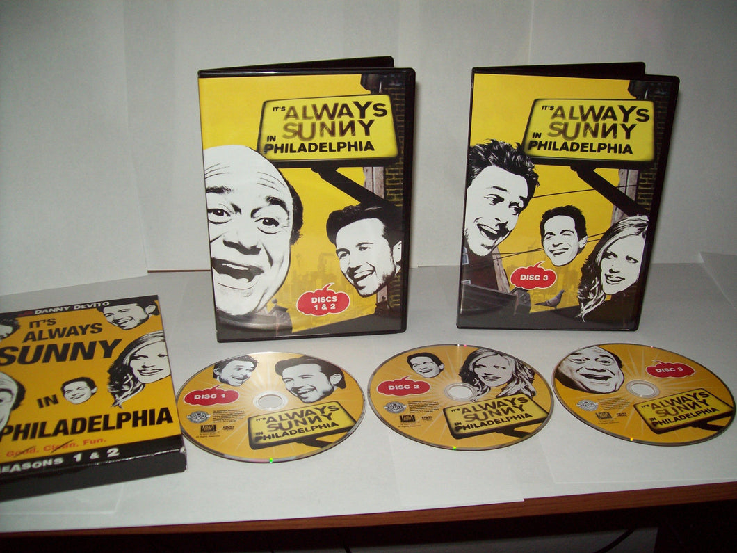 It's Always Sunny in Philadelphia Season 1 and 2 / DVD Set / Danny Devitio