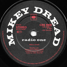 Load image into Gallery viewer, The Clash / Mikey Dread : Hitsville U.K. / Radio One (7&quot;, Single)