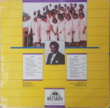 Load image into Gallery viewer, Reverend R.L. White Jr.* &amp; Mount Ephraim Baptist Church Choir* : Power To Overcome (LP)