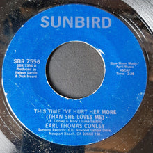 Load image into Gallery viewer, Earl Thomas Conley : Silent Treatment / This Time I&#39;ve Hurt Her More (Than She Loves Me) (7&quot;, Single)
