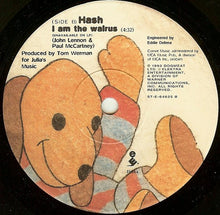 Load image into Gallery viewer, Hash (5) : I Forgot My Blanket (7&quot;, Single)