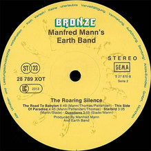 Load image into Gallery viewer, Manfred Mann's Earth Band : The Roaring Silence (LP, Album, RE)
