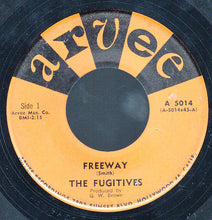 Load image into Gallery viewer, The Fugitives (10) : Freeway / Fugitive (7&quot;, Single)