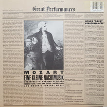 Load image into Gallery viewer, Mozart*, Walter*, Columbia Symphony Orchestra : Eine Kleine Nachtmusik (LP)