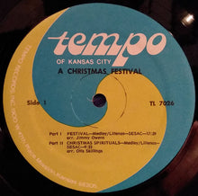 Load image into Gallery viewer, The Tempo Singers / Jimmy Owens (2) &amp; Otis Skillings : A Christmas Festival (LP)