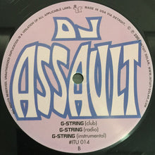 Load image into Gallery viewer, DJ Assault : Love The Pussy / G-String (12&quot;)