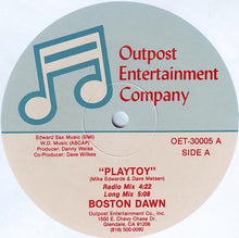 Load image into Gallery viewer, Boston Dawn : Playtoy (12&quot;, Whi)