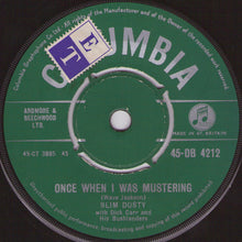 Load image into Gallery viewer, Slim Dusty With Dick Carr And His Bushlanders : A Pub With No Beer (7", Single)