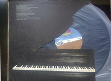 Load image into Gallery viewer, Roberta Flack : Killing Me Softly (LP, Album, Quad)