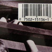 Load image into Gallery viewer, Suzanne Vega : Solitude Standing (LP, Album)