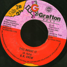 Load image into Gallery viewer, Lady G : Kiss &amp; Tell (7")