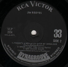 Load image into Gallery viewer, Jim Reeves : Moonlight And Roses (7", Jukebox)
