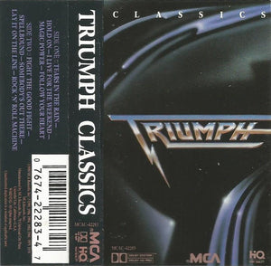 Triumph (2) : Classics (Cass, Comp, Whi)