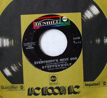 Load image into Gallery viewer, Steppenwolf : Born To Be Wild / Everybody's Next One (7", Single)