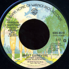Load image into Gallery viewer, Gordon Lightfoot : The Circle Is Small / Sweet Guinevere (7", Single)