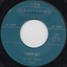 Load image into Gallery viewer, Jerry Wallace / The Soul Surfers : In The Misty Moonlight / Cannon Ball (7", Styrene, Ter)
