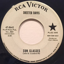 Load image into Gallery viewer, Skeeter Davis : Sun Glasses (7", Promo)