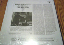 Load image into Gallery viewer, Johannes Brahms / Itzhak Perlman, The Chicago Symphony Orchestra / Carlo Maria Giulini : Violin Concerto (LP, Album, Quad)