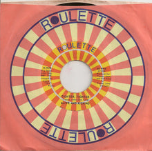 Load image into Gallery viewer, Alive &#39;N Kickin&#39; : Tighter, Tighter (7&quot;, Single)