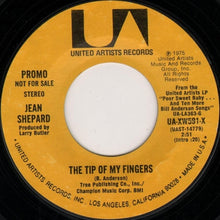 Load image into Gallery viewer, Jean Shepard : The Tip Of My Fingers (7", Promo)