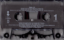 Load image into Gallery viewer, Deee-Lite : Groove Is In The Heart !!! / What Is Love (Cass, Maxi, SR,)