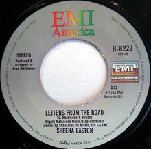 Load image into Gallery viewer, Sheena Easton : Strut (7&quot;, Single)