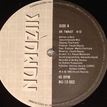 Load image into Gallery viewer, Dr. Twaist : Batman Is Back (12&quot;, Single)