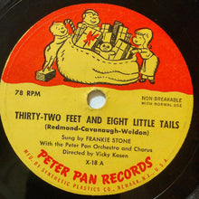 Load image into Gallery viewer, Frankie Stone, The Starbrights : Thirty-Two Feet And Eight Little Tails / Up On The House Top (7")